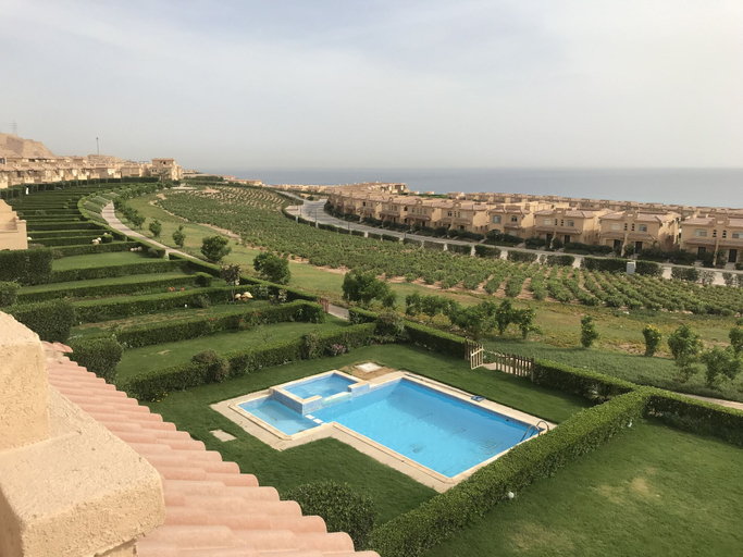 Sport & Beauty, Luxury Chalet - TeLaL Ain Sokhna, 'Ataqah