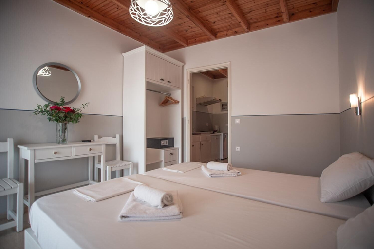 Bedroom 3, Frida Apartments, Ionian Islands