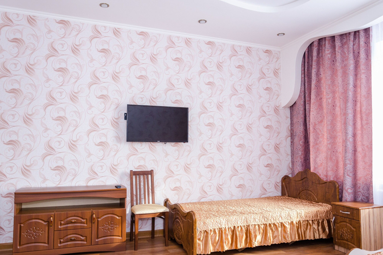 Bedroom 2, Hotel Effes, Liski