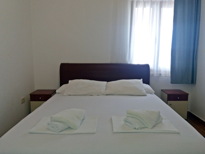 Bedroom 2, Villa Oasis with swimming pool
