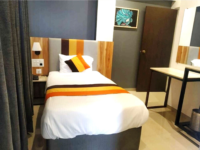 Bedroom 3, Elita Rooms, Nagpur