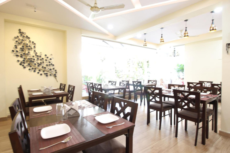 Food & Drinks 4, Treebo Ivory House, Nagpur