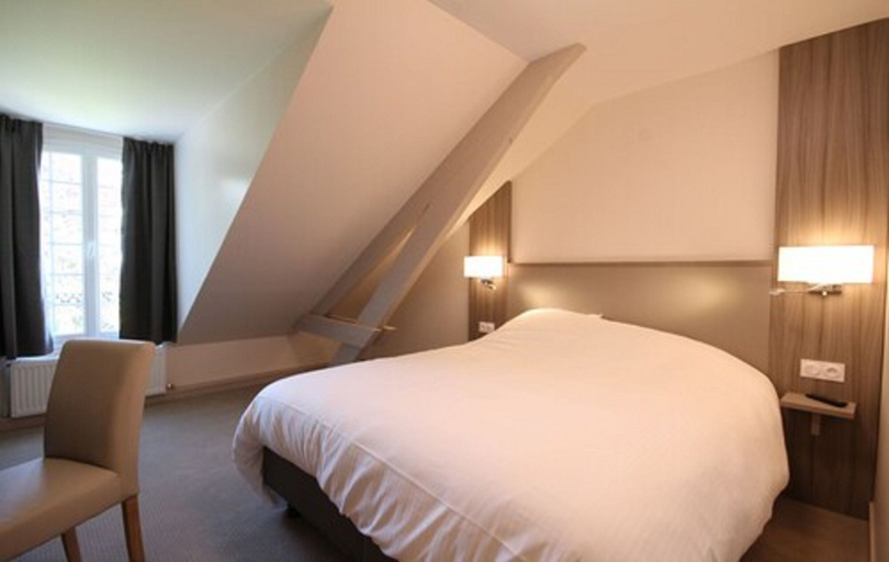 Bedroom 4, Hotel Les Champs, Orne