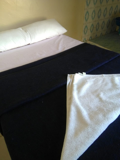 Bedroom 3, Brisa Caribbean, Bondo