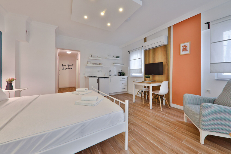 Bedroom 3, Yaz Apart Hotel, Kaş