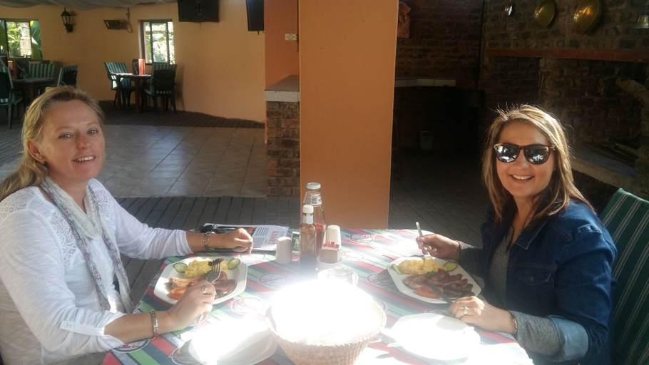 Food & Drinks 4, Stephward Estate Country House, Ugu