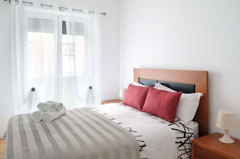 27 92 Campolide Apartment, Lisboa