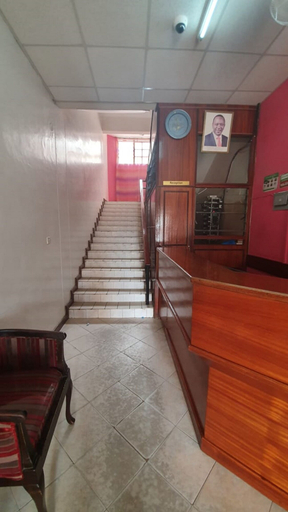 Others 5, Hiddig Hotel, Garissa Township
