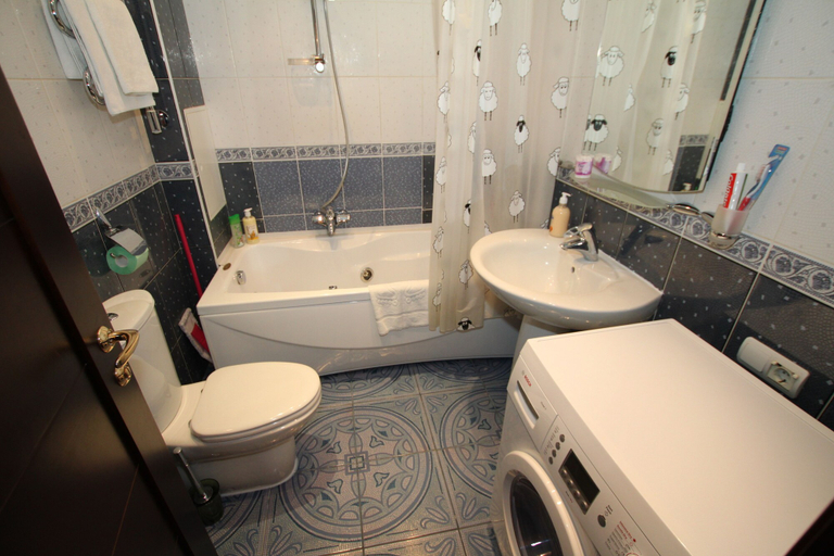 Bathroom 2, TVST Apartments Bolshoy Gnezdnikovsky 10 - 506, Northern