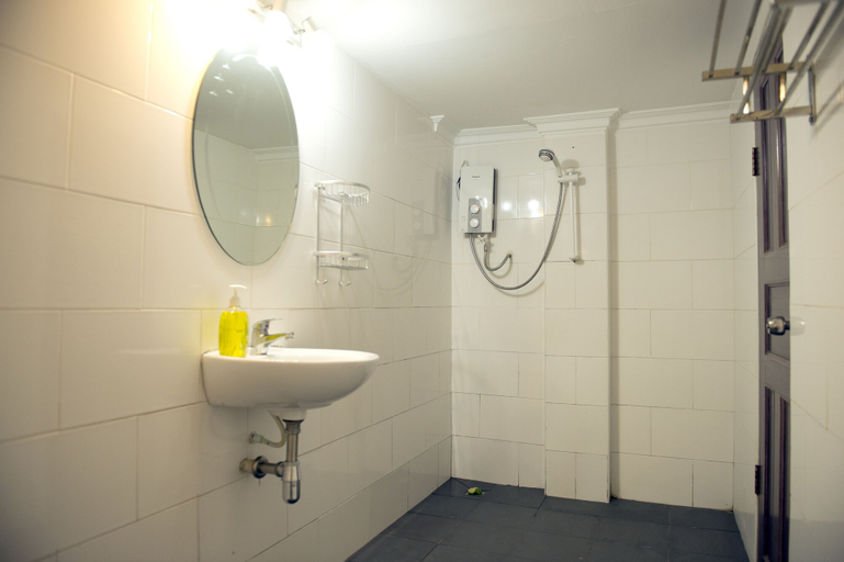 Bathroom 3, Velkommen Guesthouse - Phnom Penh, Phnom Penh