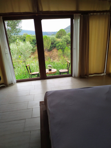 Bedroom 4, Selale Stone House Boutique Hotel, Dikili