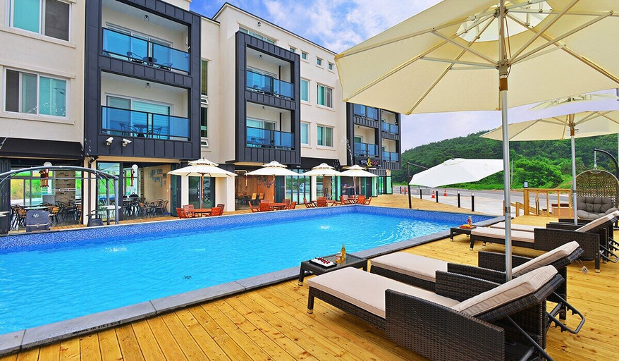 Sport & Beauty 5, Glories Pension, Buan