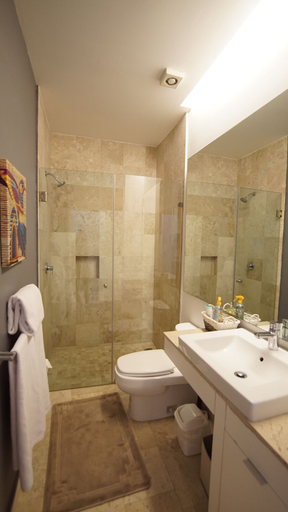 Bathroom 4, MyPlace Donceles, Mexico City