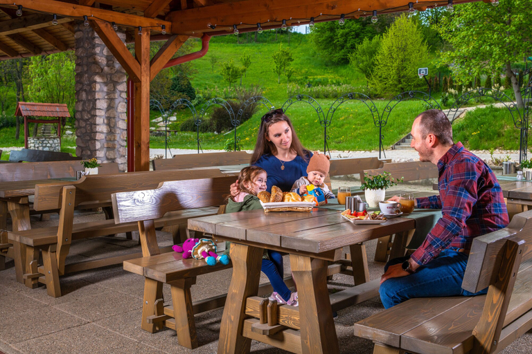 Food & Drinks 5, Ferrata Guesthouse, Zirc