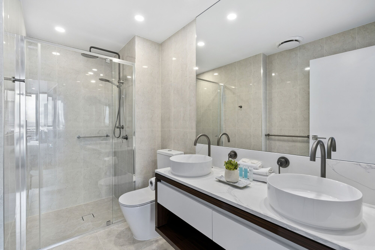 Bathroom 5, The Gallery Broadbeach - GCLR, Gold Coast