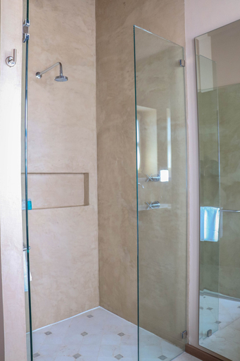 Bathroom 4, Gamma Morelia Vista Bella, Morelia