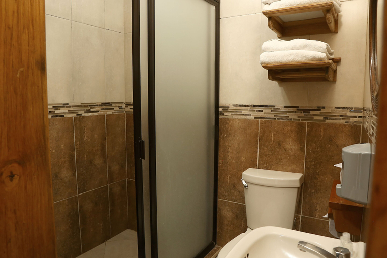Bathroom 4, Mesón de Juan Valle, Guanajuato