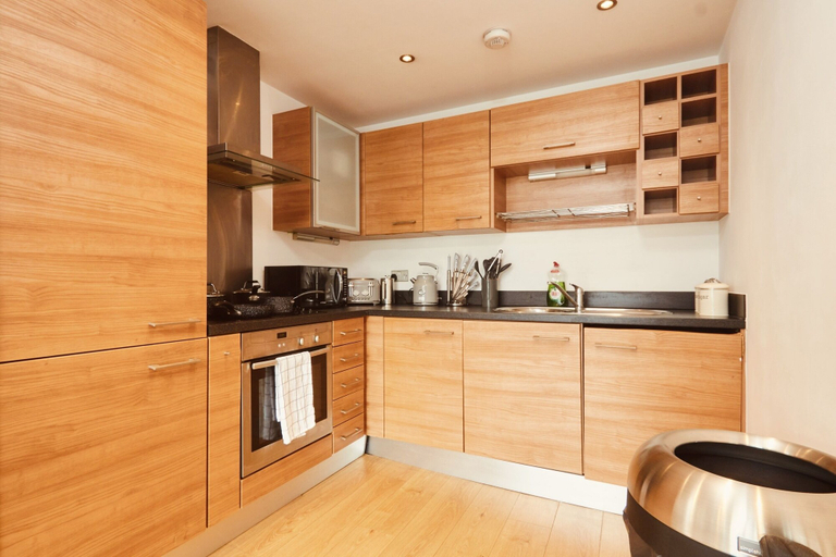 Others 4, Deluxe City Apt, Beautiful River View&free Parking, Leeds