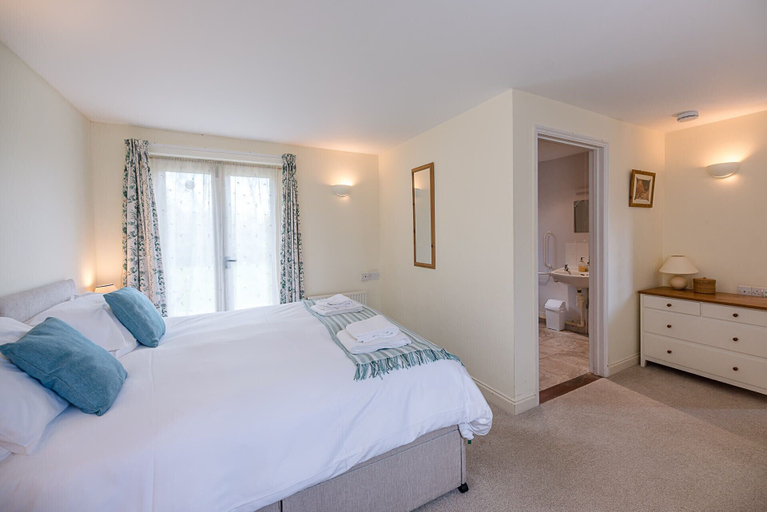 Bedroom 3, The Cartlodge, Boundary Farm,, Suffolk