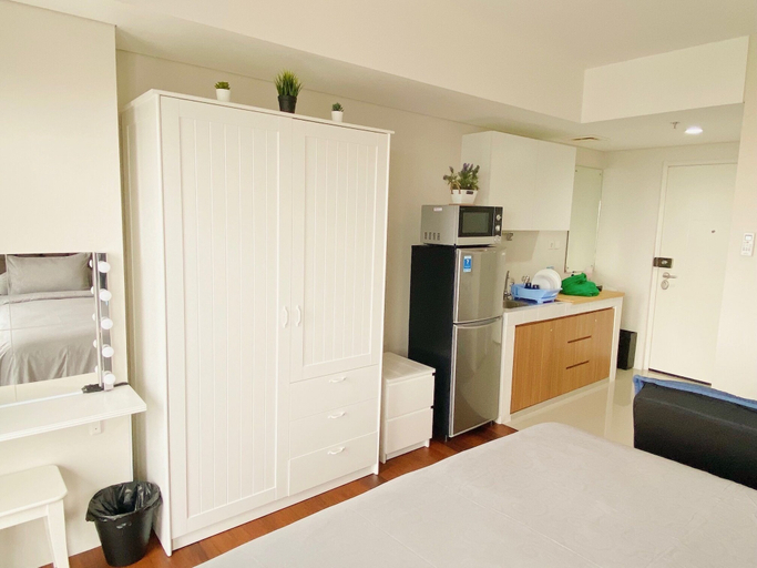 Bedroom 4, Breeze Apartments at Bintaro Plaza Residences by OkeStay, South Tangerang