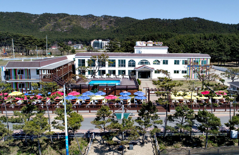 Exterior & Views 2, Manripo Hotel, Taean