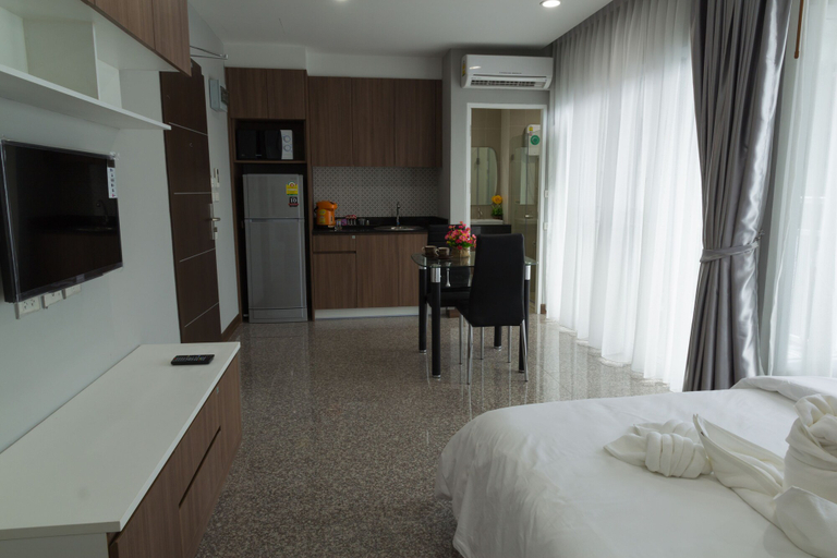 Bedroom 3, Modernbright Service Apartment, Bang Lamung