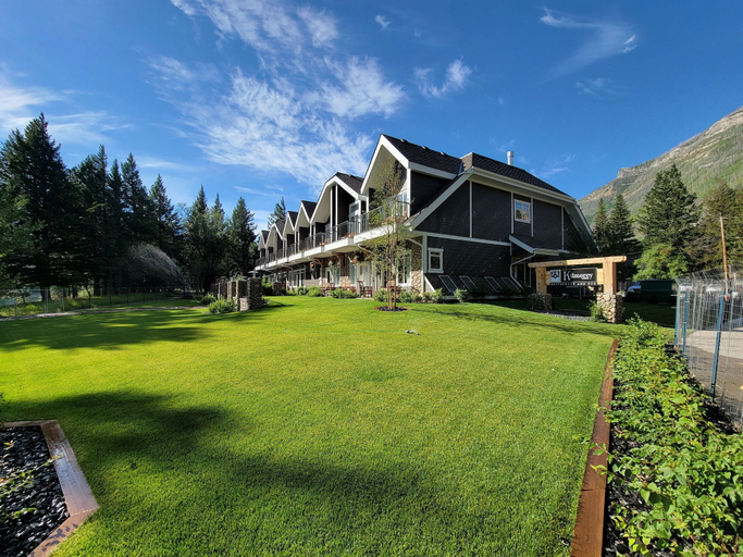 Exterior & Views 2, Kilmorey Lodge, Division No. 3