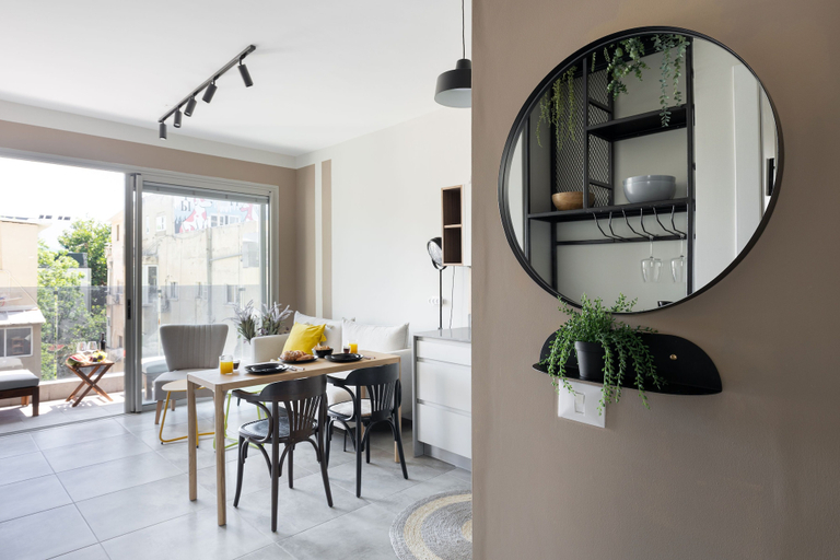 Others 5, HighQuality TelAviv Apartment in theCity