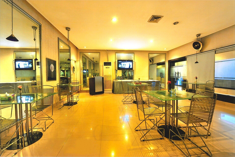 Food & Drinks, Hotel Sindbad, Multan