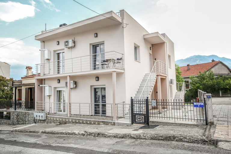 Exterior & Views 2, Terra di Meteora Suites 2, Thessaly