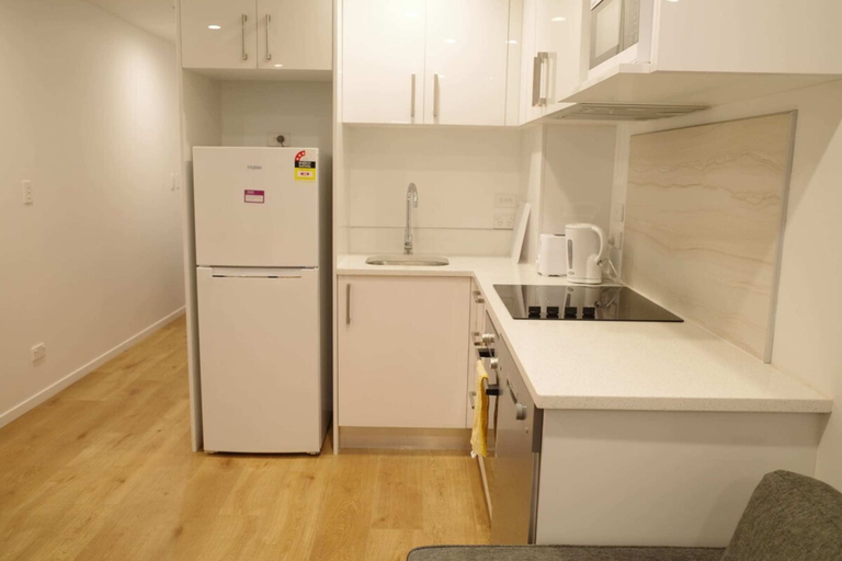 Others 5, Modern, Cosy Studio Apartment Auckland Central, Waitakere