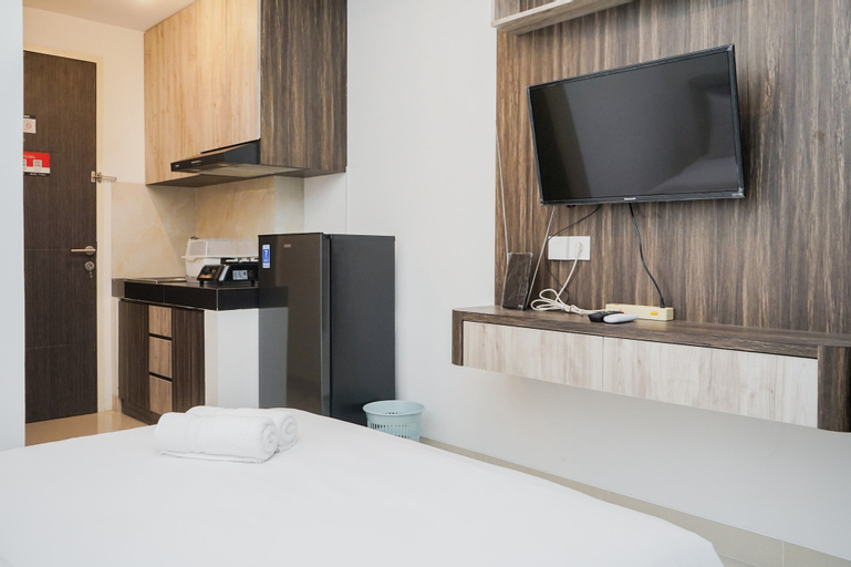 Nice And Comfy Studio At Serpong Garden Apartment, Tangerang