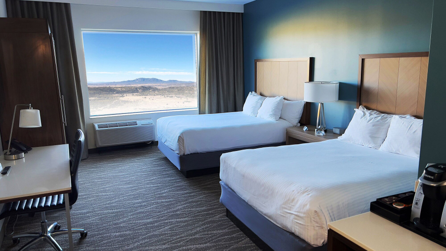 Bedroom 2, Cahuilla Casino Hotel, Riverside