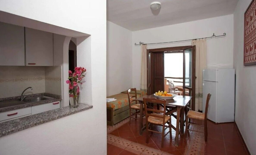 Others 5, Residence Torre delle stelle, Cagliari