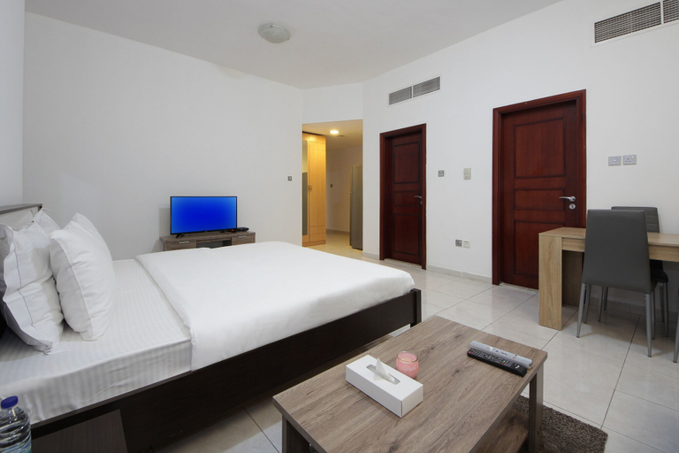 Room 2, Signature Holiday Homes- Marina Studio, Dubai