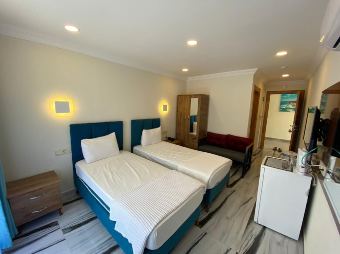 Bedroom 4, Garden Butik & Apart Hotel Akbuk, Milas