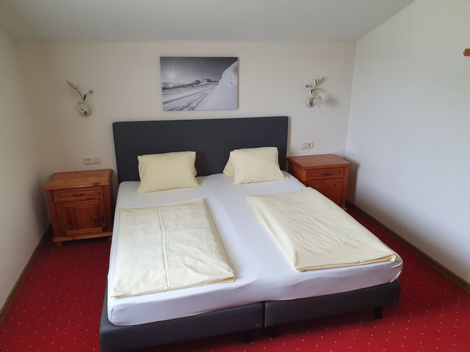 Bedroom 2, Aparthotel Pichler, Sankt Johann im Pongau