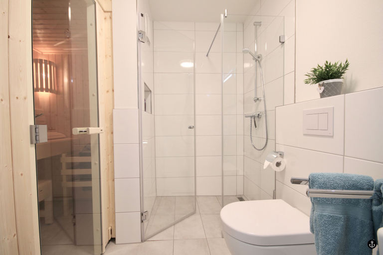 Bathroom 3, Kapitänshaus 5, Ostholstein