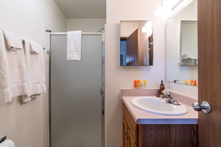 Bathroom 3, Bison at Buffalo Jump, Gallatin