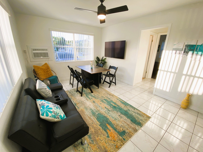 Others 5, POMPANO BEACH DELIGHT RETREAT 5' BEACH, Broward