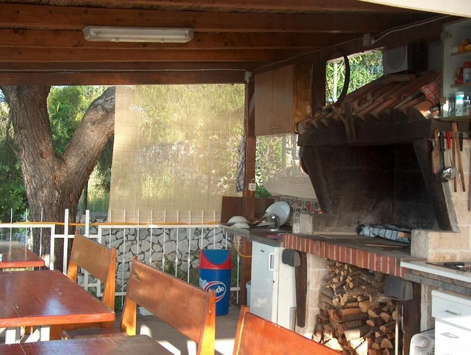 Food & Drinks, Guest House Blanka, Okrug