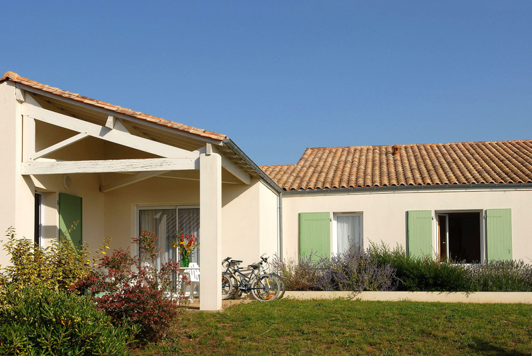 Exterior & Views 2, Azureva Fouras, Charente-Maritime