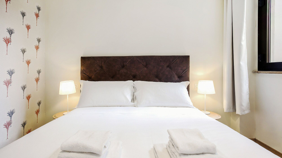 Bedroom 1, Mono A, Milano