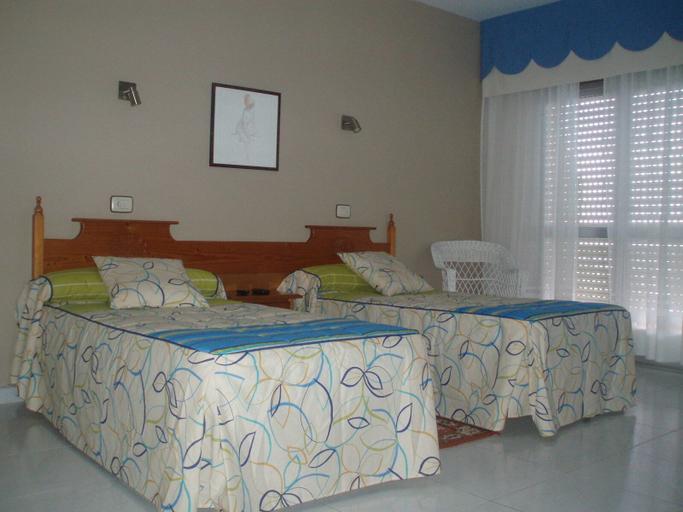 Bedroom 3, Hotel Foxos, Pontevedra