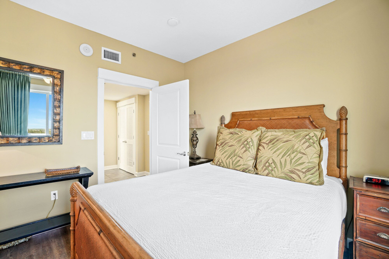 Bedroom 3, Grand Panama Beach Resort - PET Friendly by Panhandle Getaways, Bay