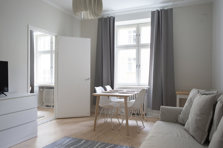 In-room dining, Cozy 1BR apartment with great location, Uusimaa