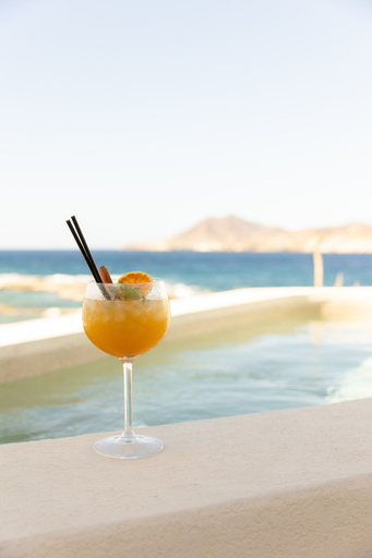 Food & Drinks 5, White Pebble Suites, South Aegean