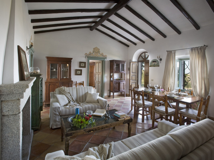 Living area, Villa Cannigione, Olbia-Tempio