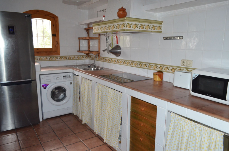 Others 5, Casa Azahar, Almería