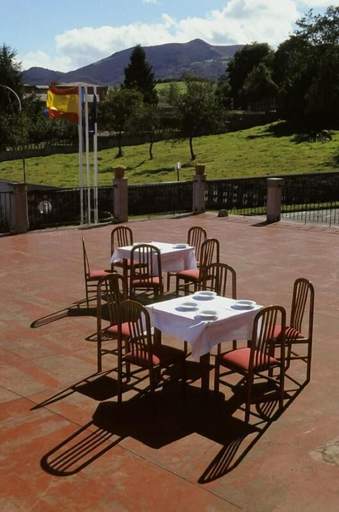 Food & Drinks 5, Villa de Nava, Asturias
